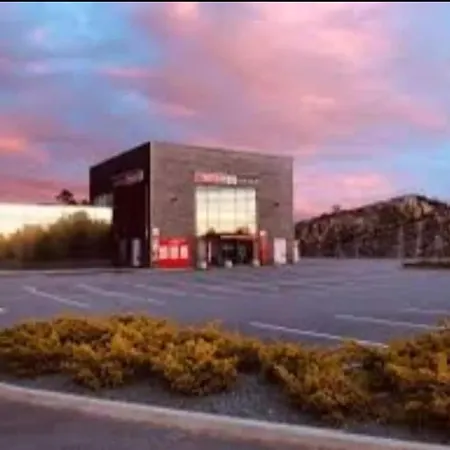 Ocean View And Jacuzzi