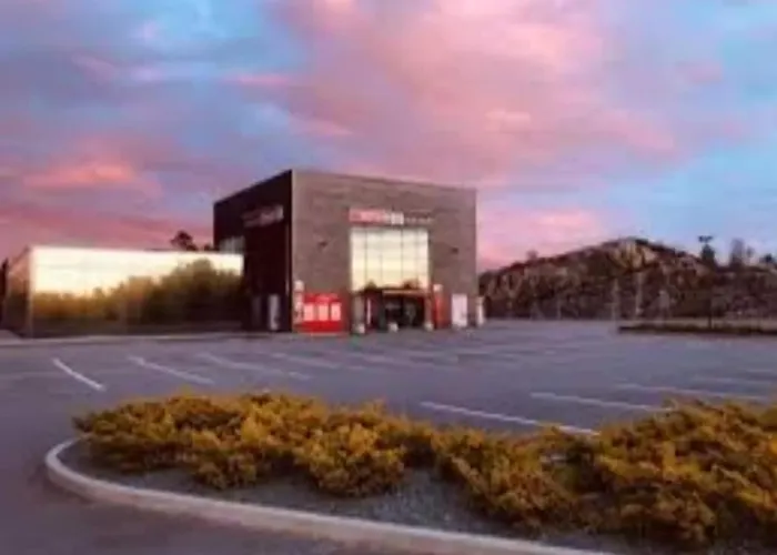 Ocean View And Jacuzzi