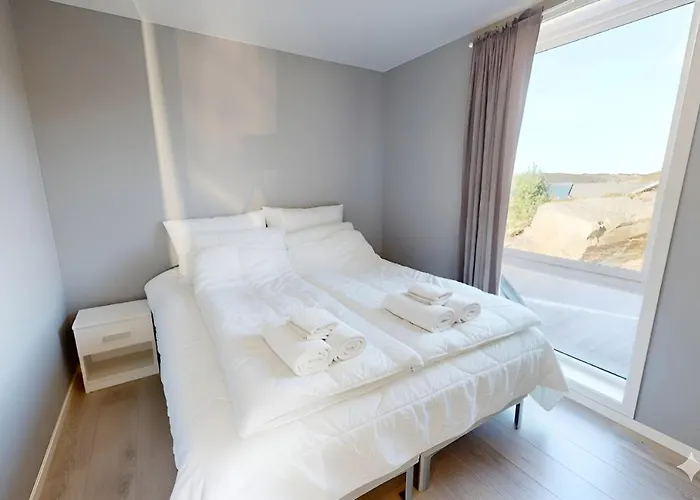 Ocean View And Jacuzzi