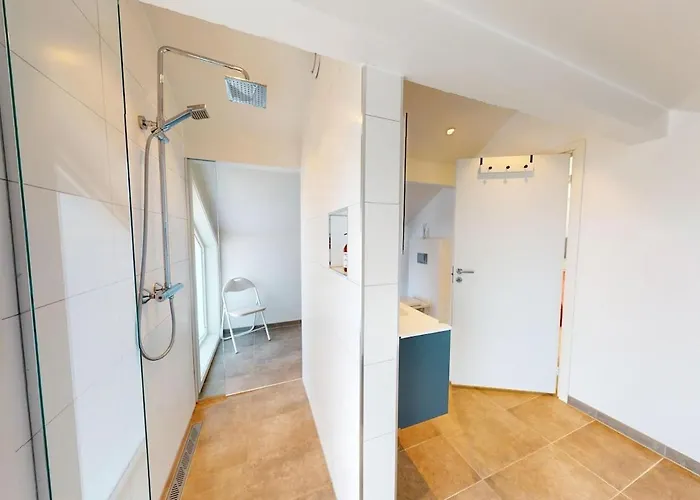 Ocean View And Jacuzzi *