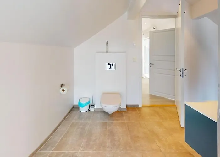 Ocean View And Jacuzzi *